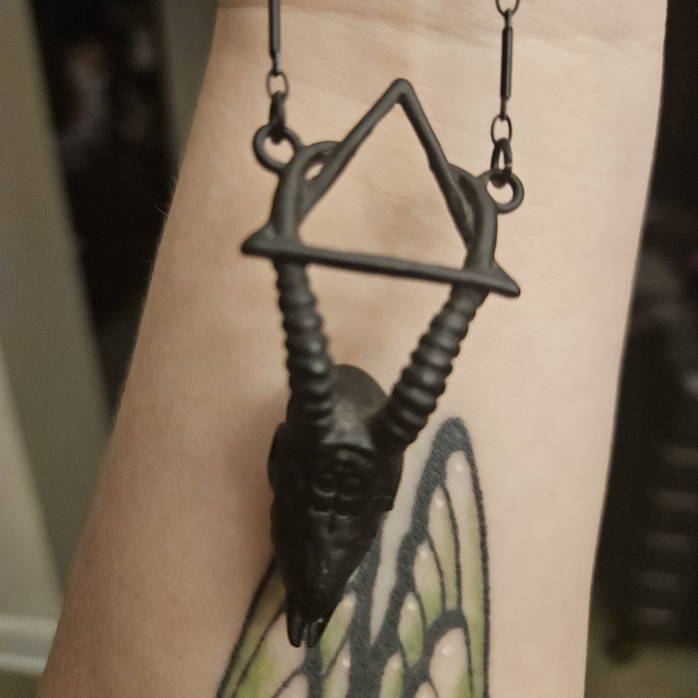 Restyle goat skull necklace